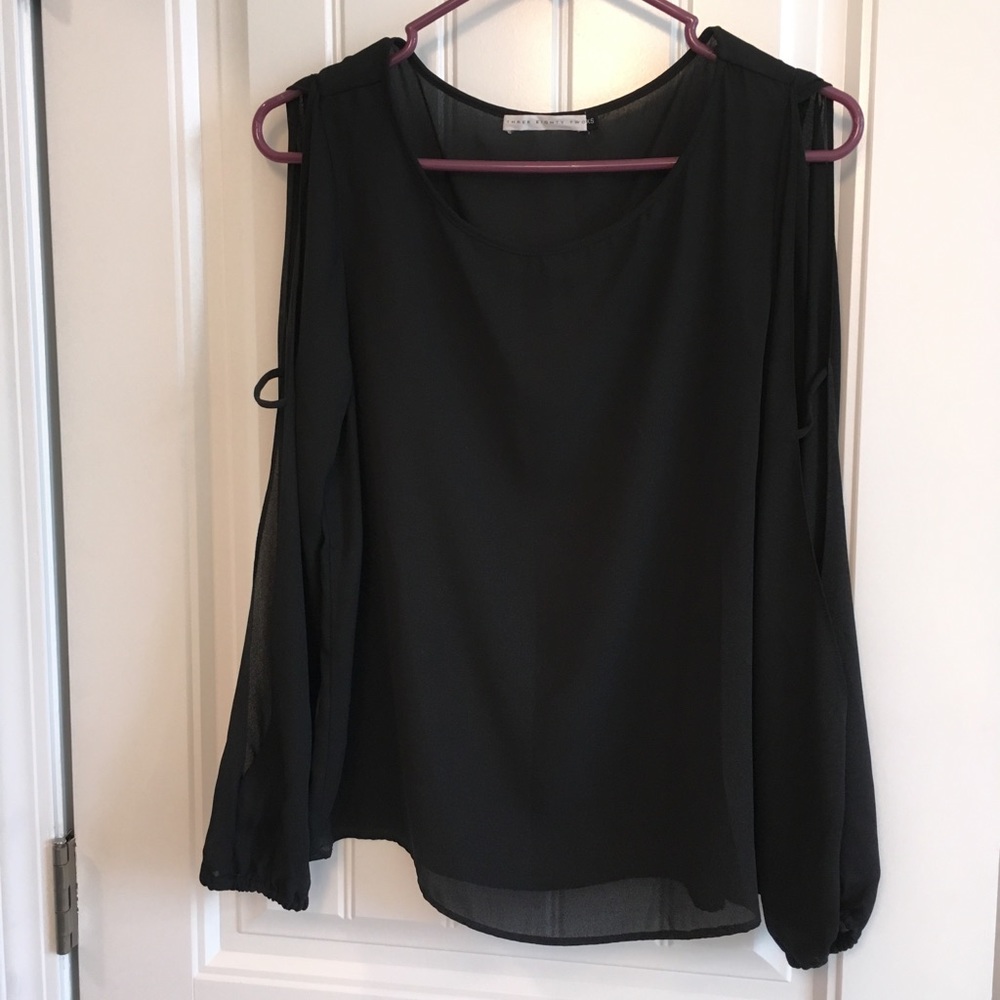 Three Eighty Two cut out sleeve top